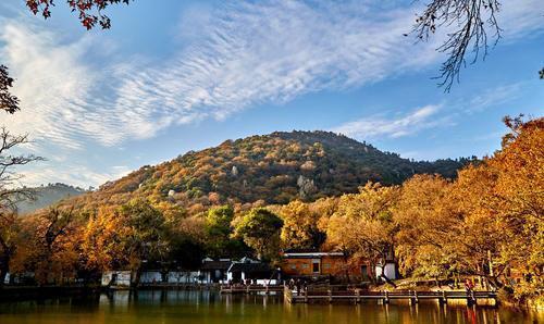 天平山上白云泉一四五码双头发是什么生肖,警惕虚假宣传、全面解答、时代解答解释落实